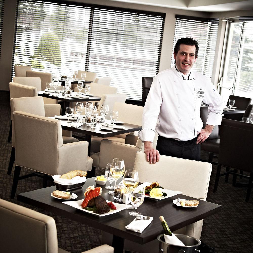 Delta Hotels By Marriott Sault Ste. Marie Waterfront Bagian luar foto