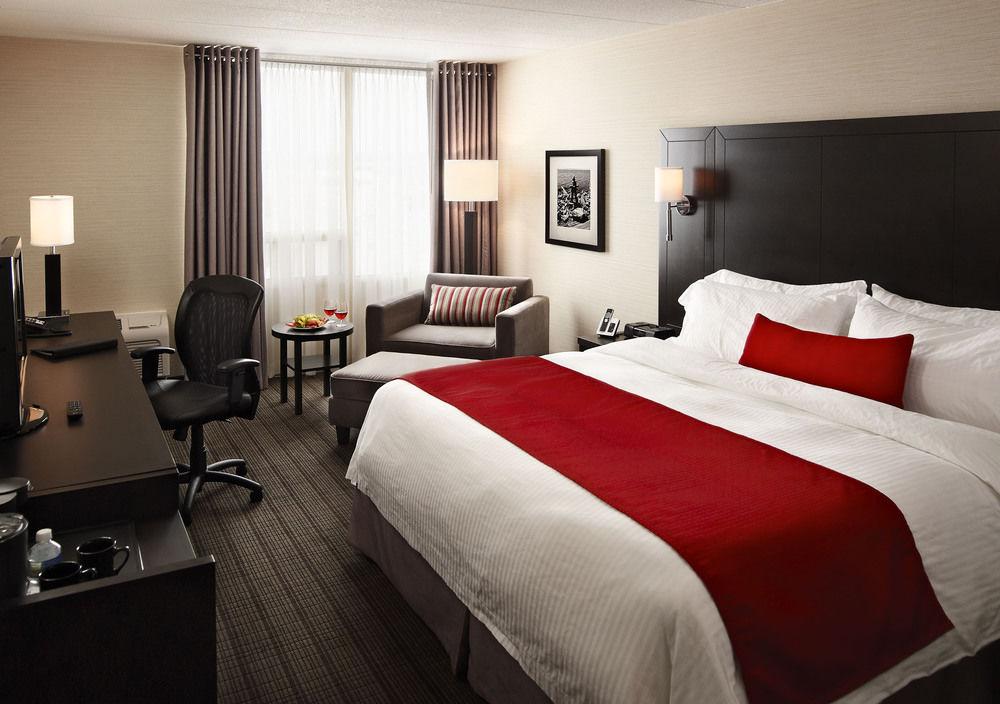 Delta Hotels By Marriott Sault Ste. Marie Waterfront Bagian luar foto