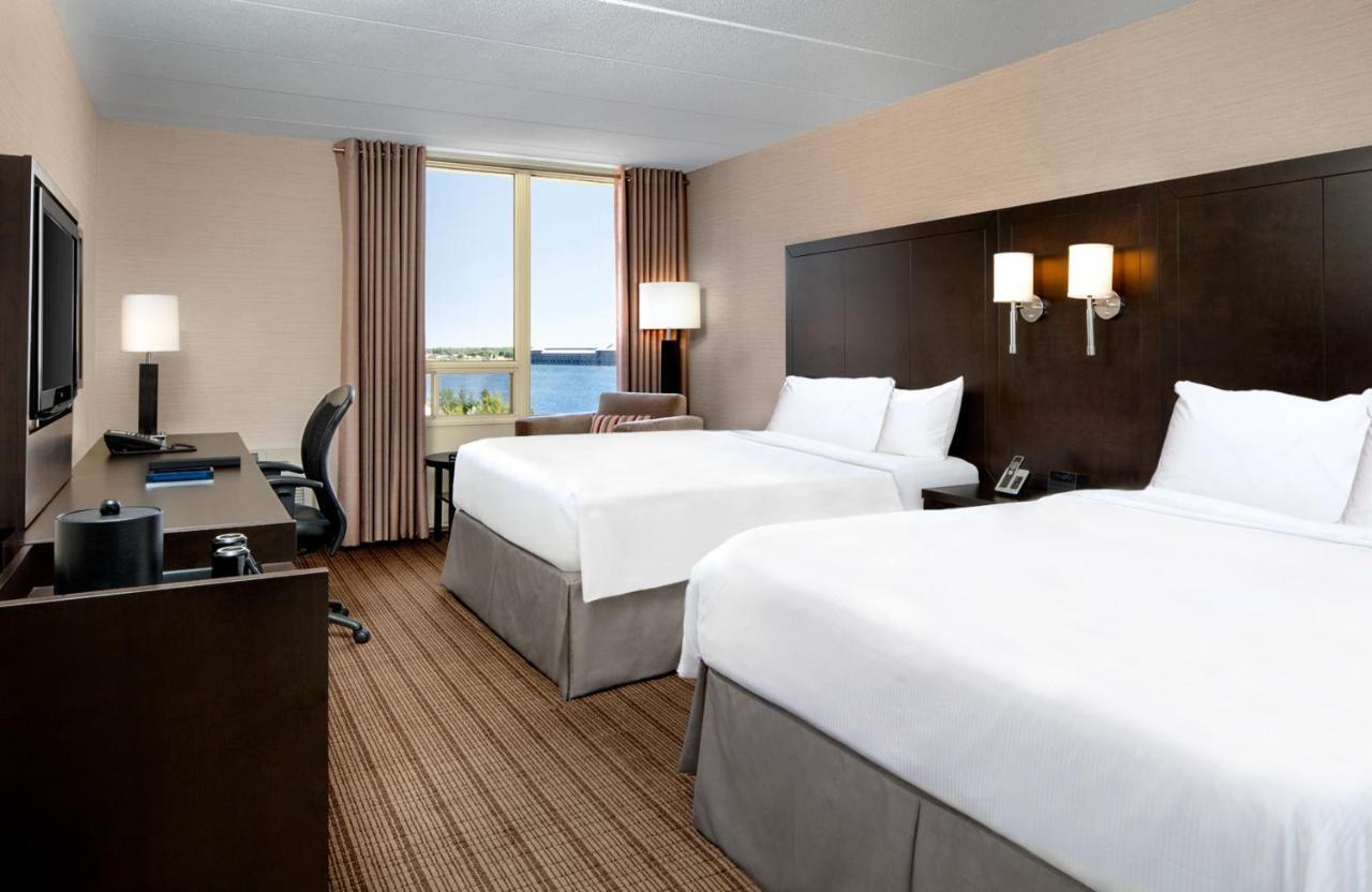 Delta Hotels By Marriott Sault Ste. Marie Waterfront Bagian luar foto