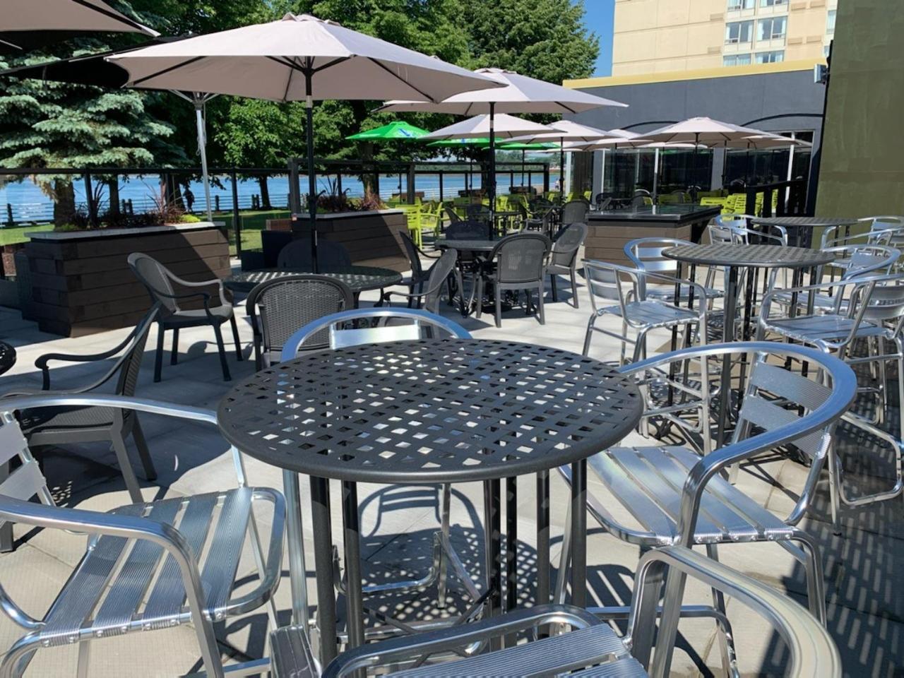Delta Hotels By Marriott Sault Ste. Marie Waterfront Bagian luar foto