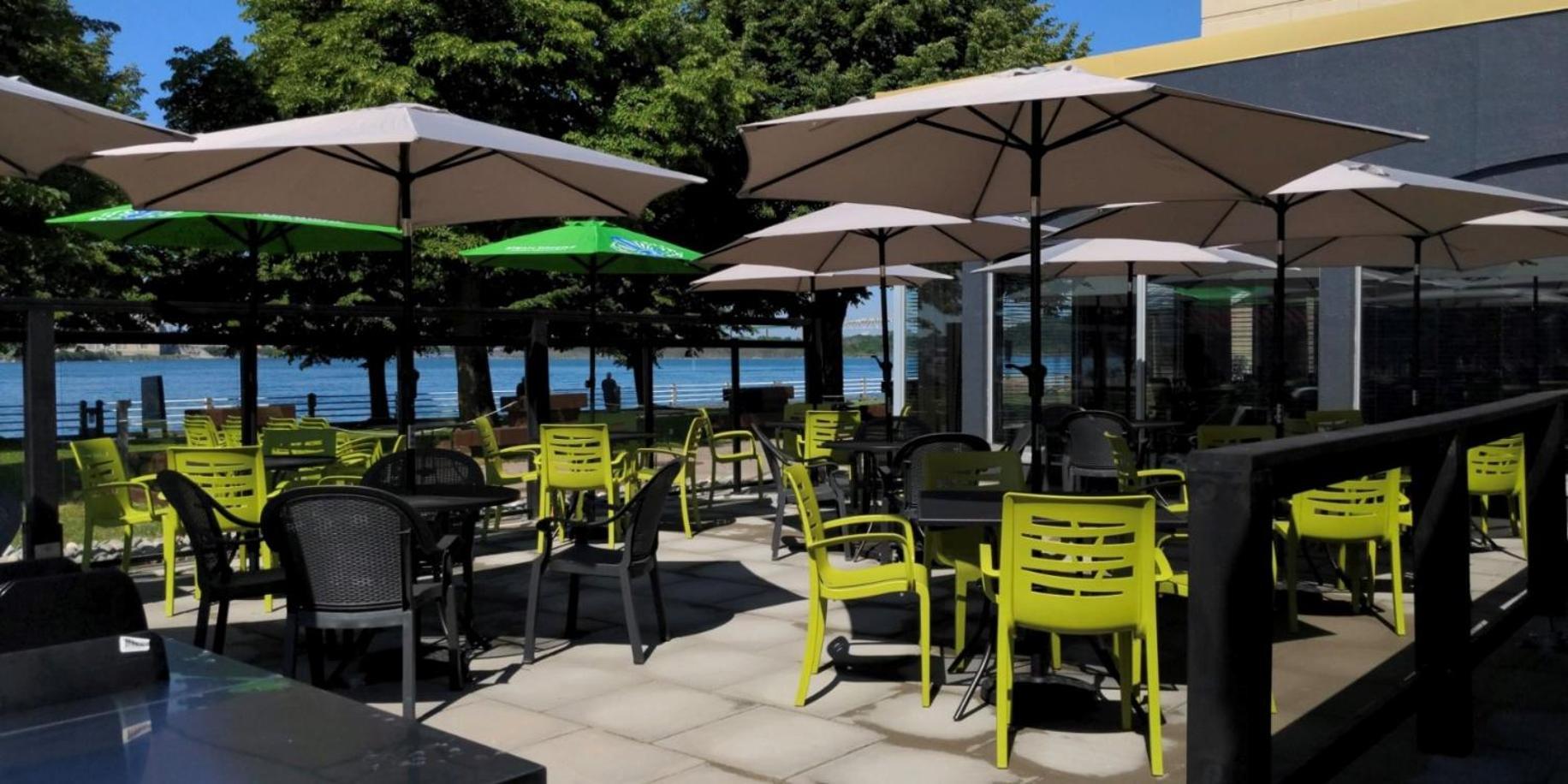 Delta Hotels By Marriott Sault Ste. Marie Waterfront Bagian luar foto