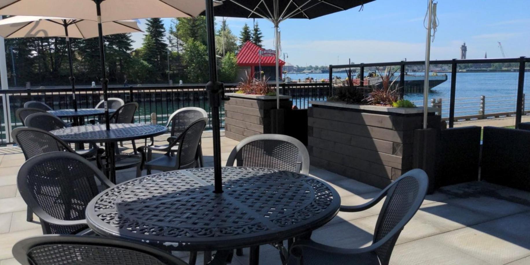 Delta Hotels By Marriott Sault Ste. Marie Waterfront Bagian luar foto
